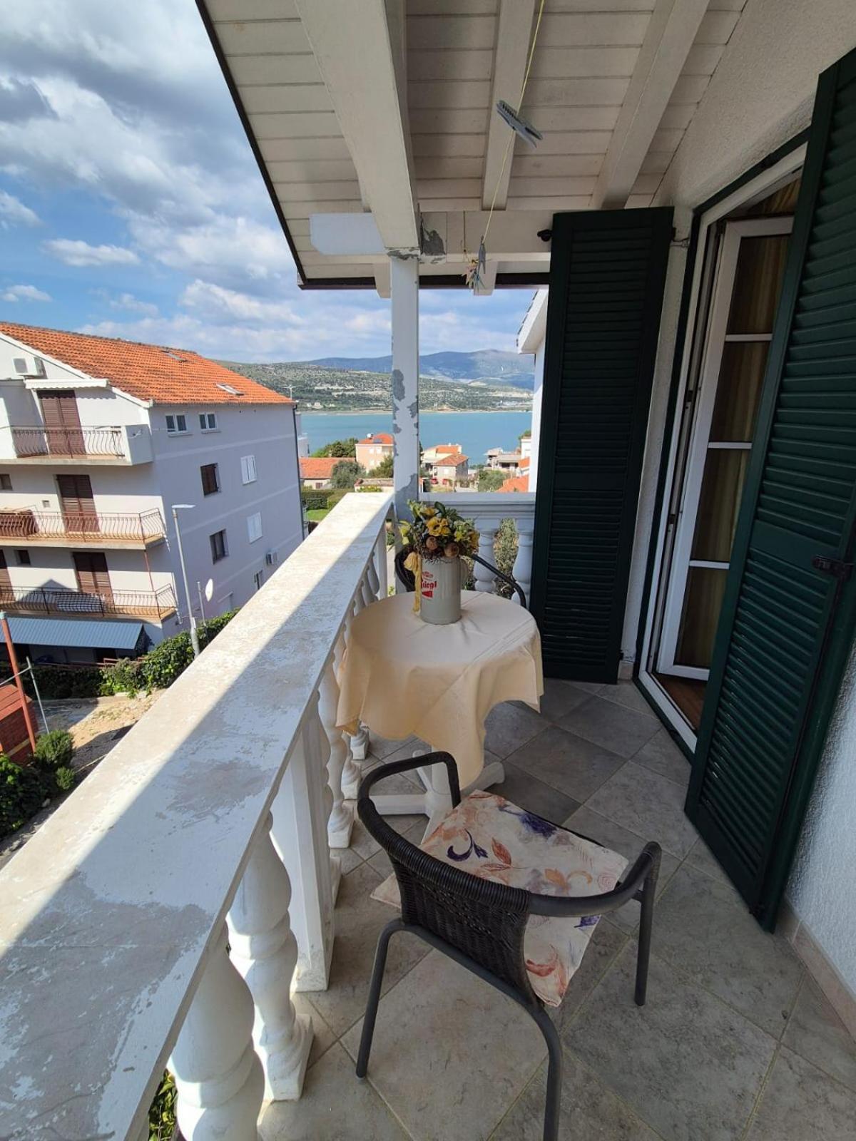 Vila Mateja Trogir Exterior foto